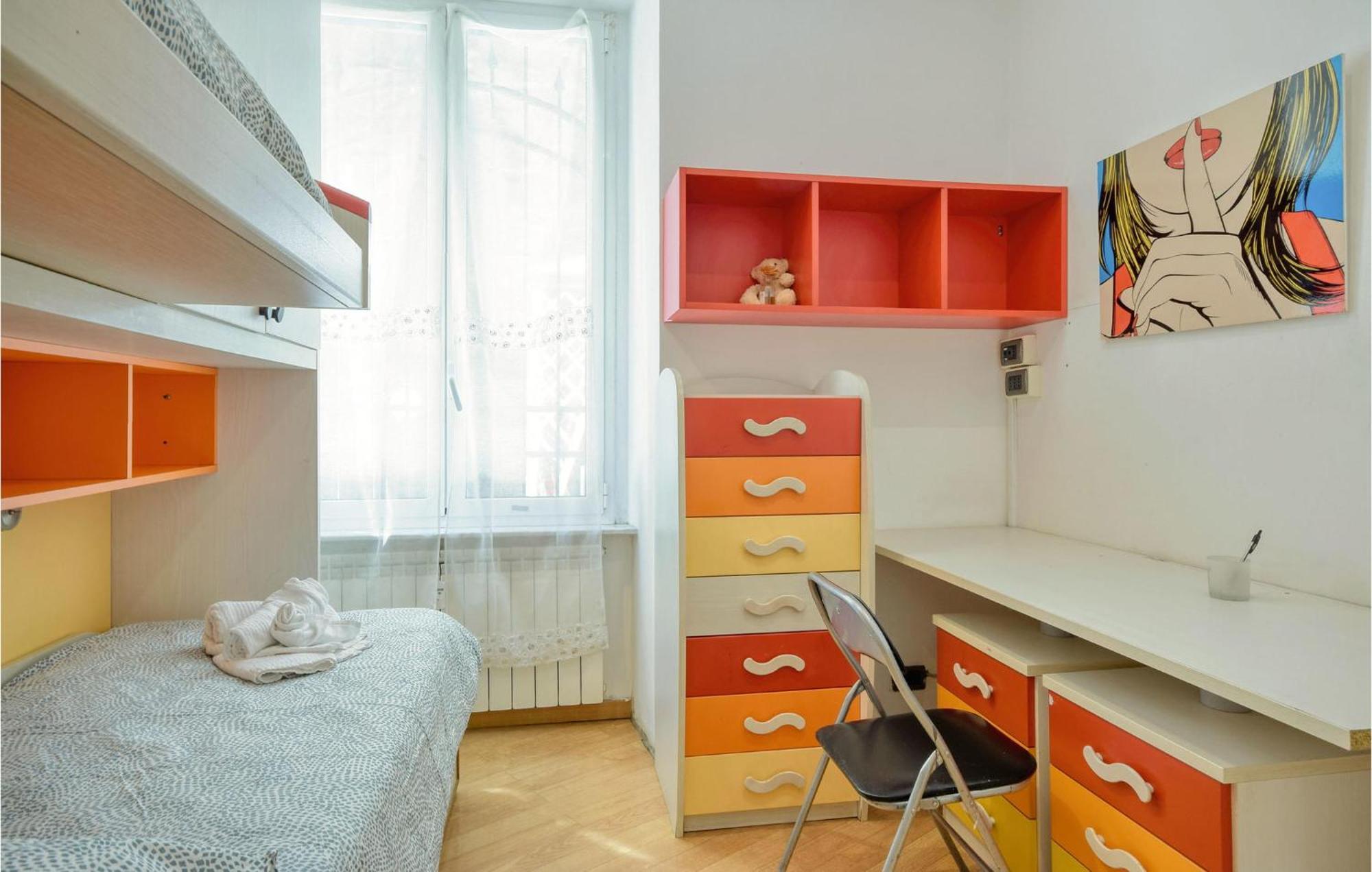 Pet Friendly In With Kitchen Génova